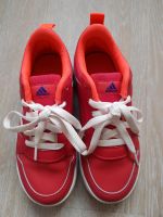 Sneakers, Sportschuhe, Schuhe von Adidas Gr.33 Mecklenburg-Vorpommern - Torgelow Vorschau