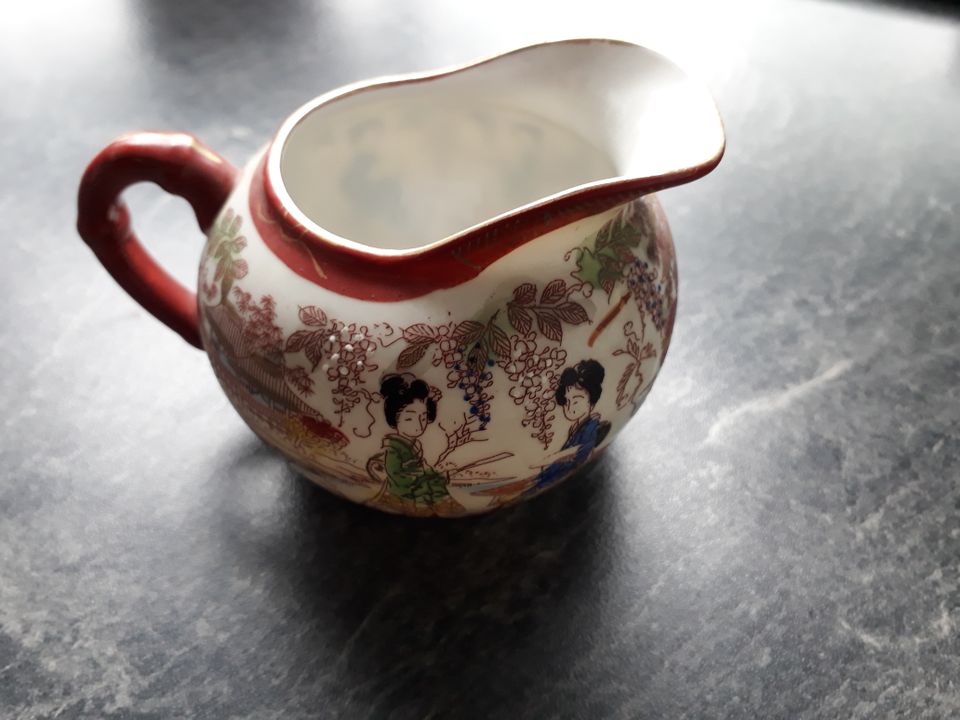 Porzellan Tee-Service, asiatisches Motiv, 60er Jahre in Osnabrück