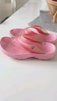 Nike Badelatschen/ Badeschuhe/ Flip Flops 32 (12) Niedersachsen - Lohne (Oldenburg) Vorschau