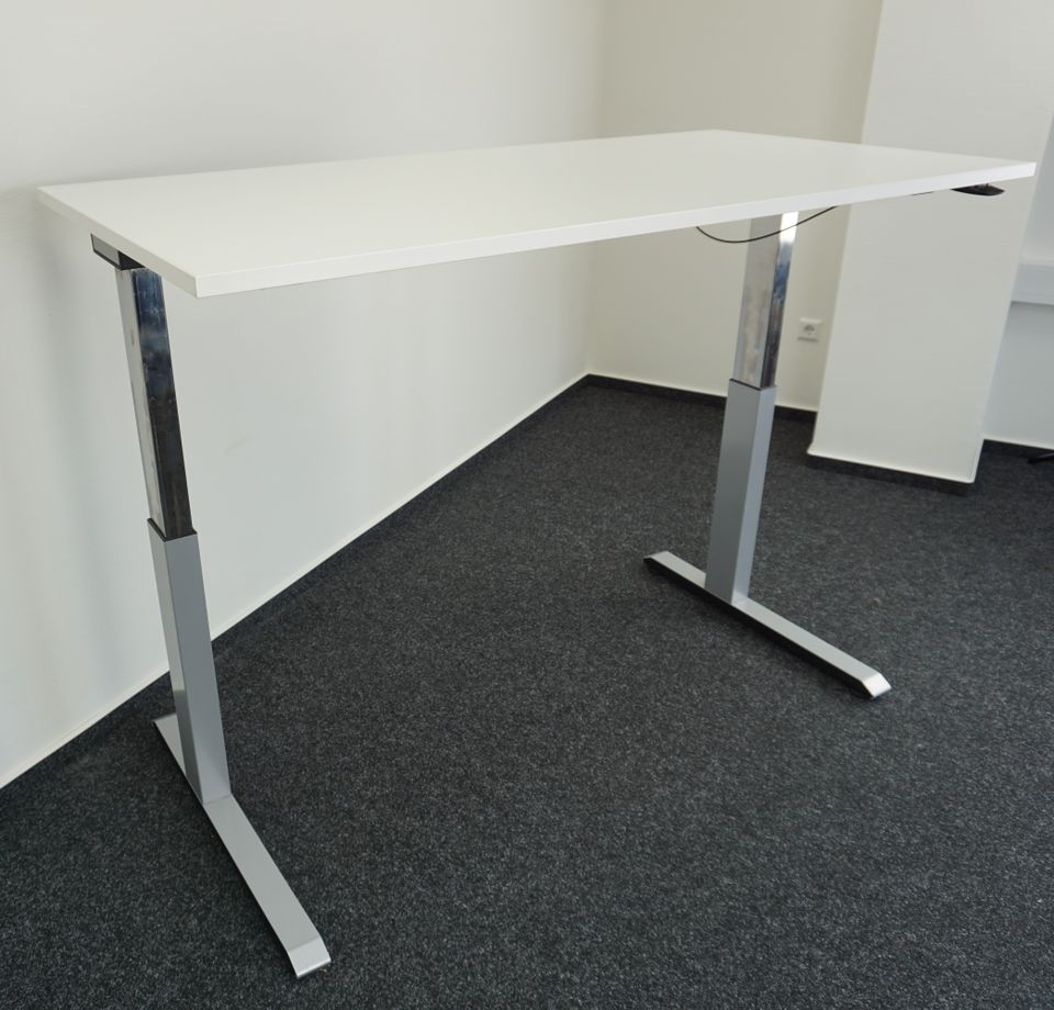 Veyhl Höhenverstellbarer Schreibtisch | 160x80 cm | Gasfeder in Mehringen