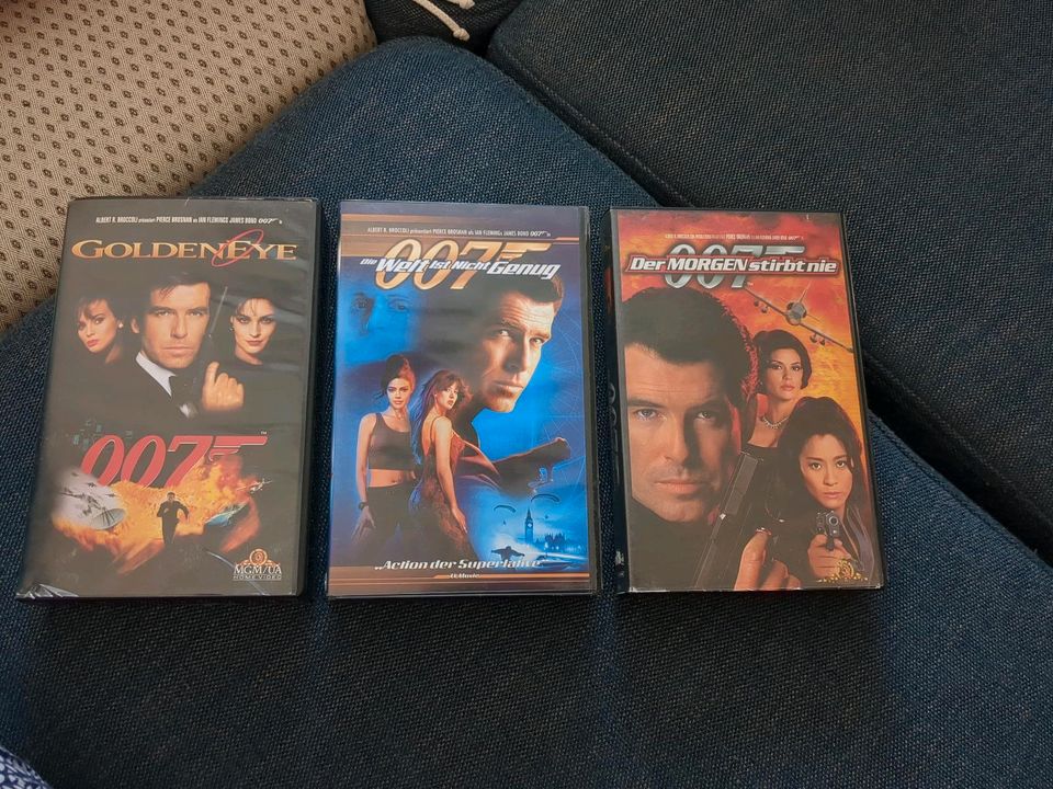 VHS Goldeneye Die Welt ist nicht Der Morgen stirbt James Bond 007 in Venusberg