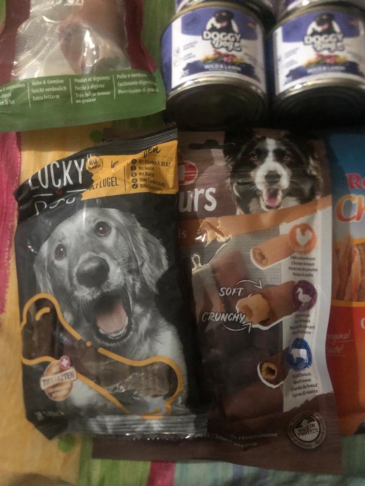 Hundefutter zu verkaufen, Nassfutter, Leckerlies, Knochen, TroFu in Leipzig