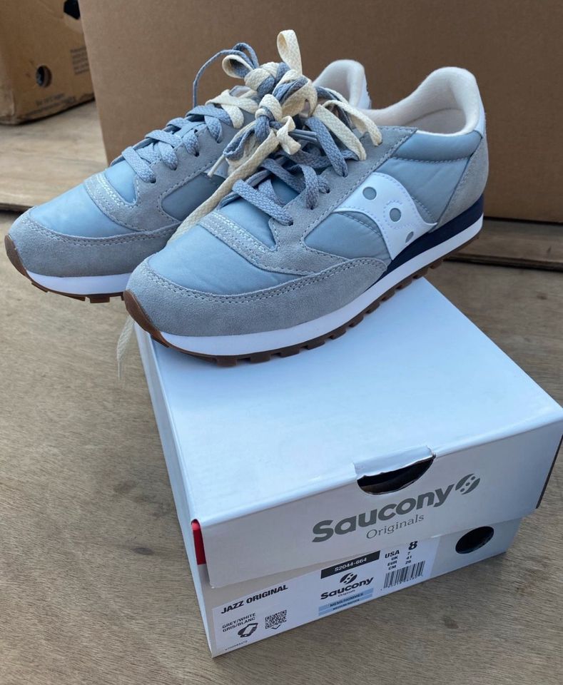 Sneakers Saucony Jazz, Gr. 41 (40), grau, Neu mit Karton in Soltau