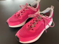 Zara Sneaker Turnschuhe Gr. 36, leichter Sommerschuh in pink Rostock - Südstadt Vorschau