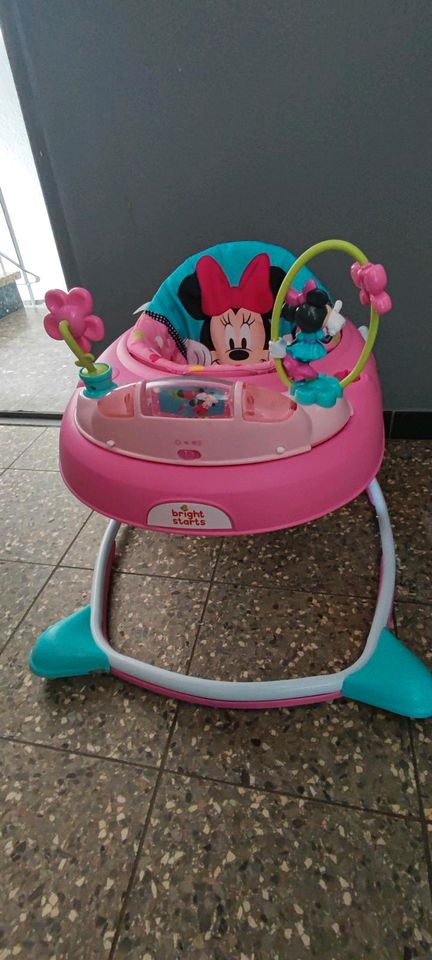 Baby geh Hilfe von Disney Minnie in Kempen