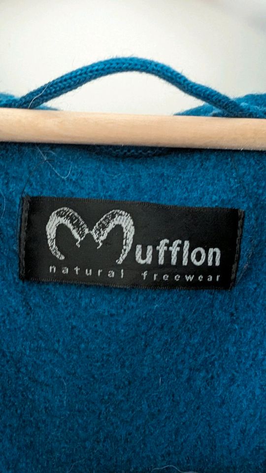 Mufflon Jacke Wolljacke blau L in Selmsdorf