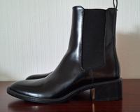 Damen Stiefeletten  schwarz ZARA Gr. 41 Nordrhein-Westfalen - Attendorn Vorschau