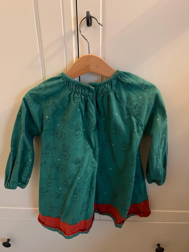 La Queue du Chat Kleid mit Hasen in Größe 98/104 in Niedernhausen
