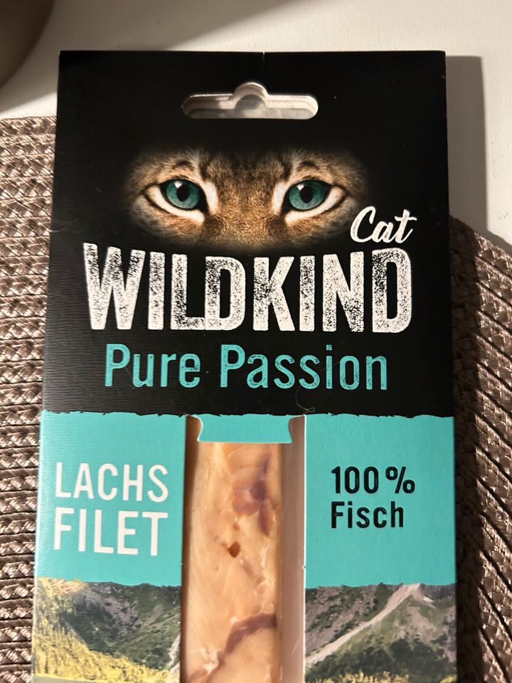 Wildkind Cat Pure Passion 100% Lachsfilet Futterhaus NEU Snack in Berlin