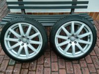 Audi Felgen 9Jx18 ET52 mit Winterreifen 245 40 R18 Hessen - Reinhardshagen Vorschau