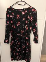 H&M Blumenkleid Sachsen-Anhalt - Gardelegen   Vorschau