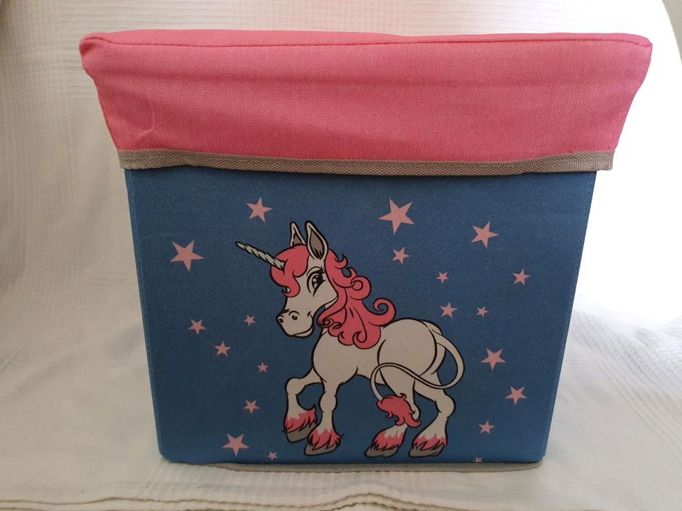 Einhorn Aufbewahrung Hocker Kinderzimmer 30 x 30 rosa blau in Wiesbaden