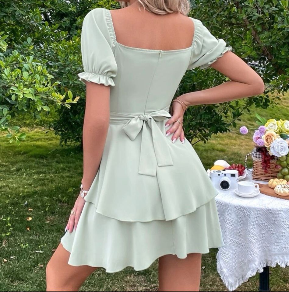 NEU!! Kurzes Damen Kleid in Mintgrün in Berlin