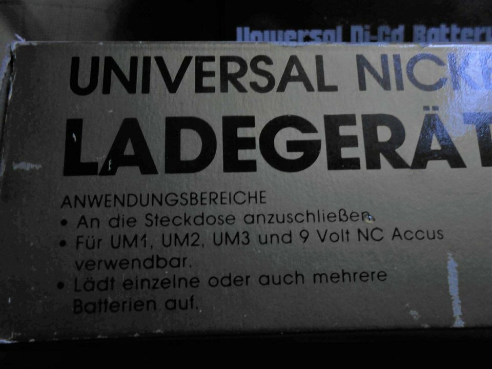 Ladegerät UNIVERSAL NICKEL-CADMIUM in München