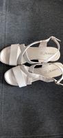 lasocki Leder Sandalen Gr 40 Hessen - Bruchköbel Vorschau