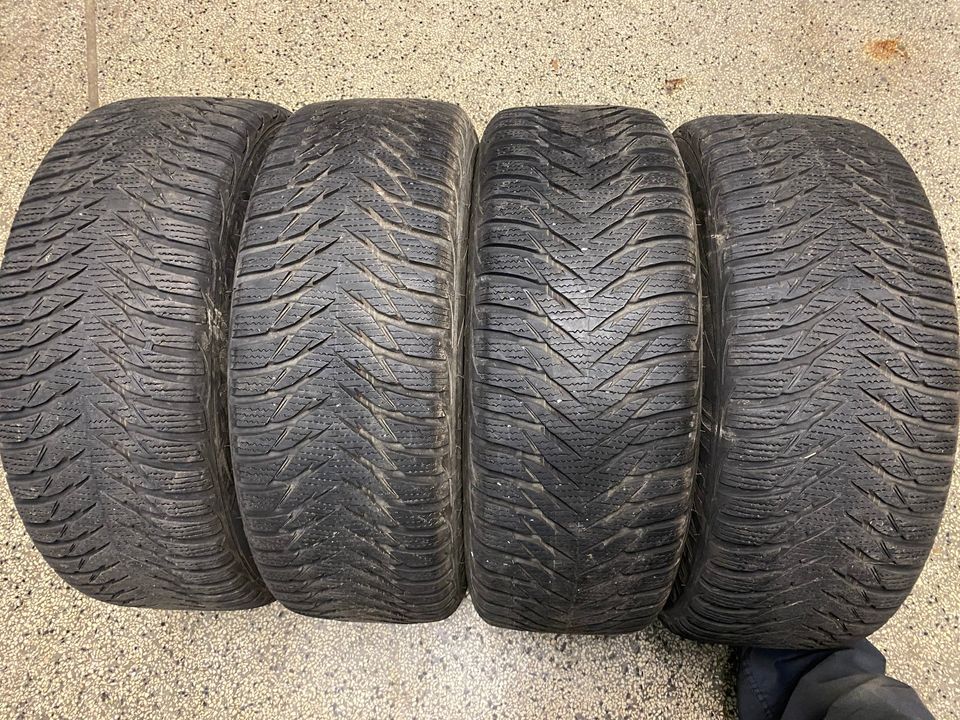 4 x Winterreifen Goodyear M+S 205/55 R16 91T 2 x 5,5mm 2 x 6,5mm in Klein-Winternheim