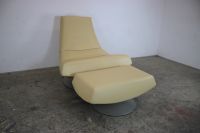 70er Jahre Drehsessel Mit Drehhocker Beige/Gelb Leder Designer Friedrichshain-Kreuzberg - Kreuzberg Vorschau