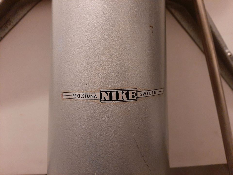 Zeichentisch Nike Eskilstuna Sweden Industrie Vintage Deko in Bad Essen