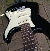 Neue E-Gitarre, ST-Modell SES30 von Stagg Music, zum Sonderpreis! Niedersachsen - Holtland Vorschau