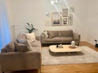 Samt Couch 2x 3 Sitzer Farbe : Taube West - Schwanheim Vorschau