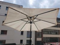 Sonnenschirm 270 cm mit Ständer Creme sehr guter Zustand Leipzig - Leipzig, Zentrum Vorschau