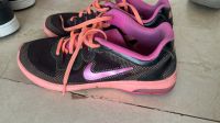 Nike Air Max Damenschuh Gr. 40 Schwarz Pink Hessen - Linden Vorschau