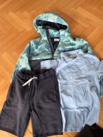 Schönes Set: Regenjacke, Polo, kurze Hose, s.Oliver/H&Gr. 134/140 Nordrhein-Westfalen - Bergisch Gladbach Vorschau