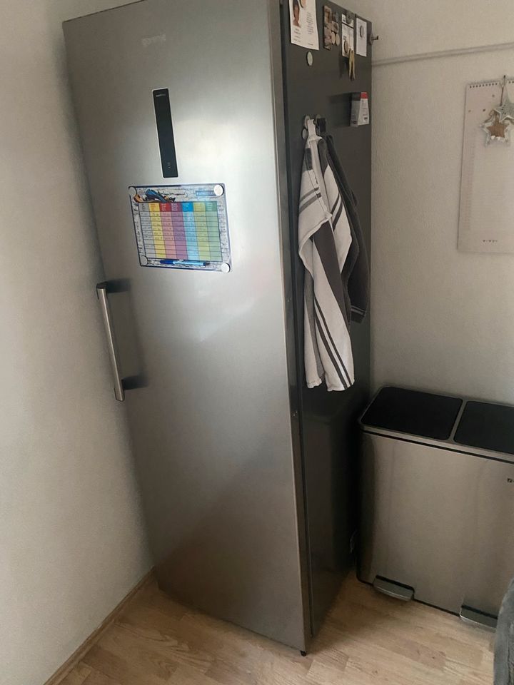 ‼️ GORENJE Kühlschrank 185cm Silber ‼️ in Eging am See