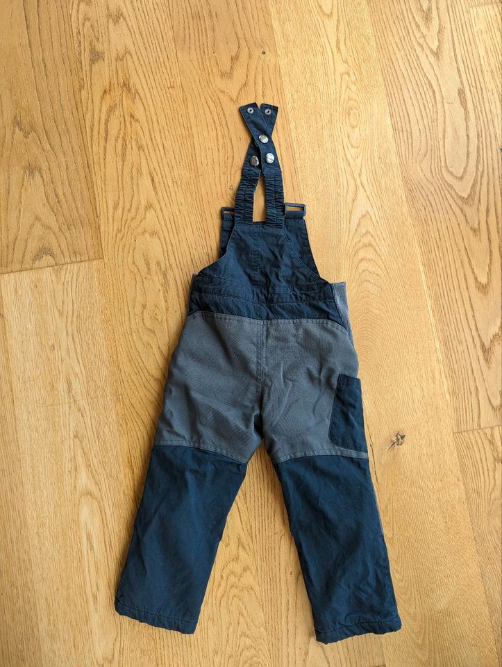 JAKO-O Outdoorhose Winterhose Robusthose Latzhose gefüttert 92/98 in Burgthann 