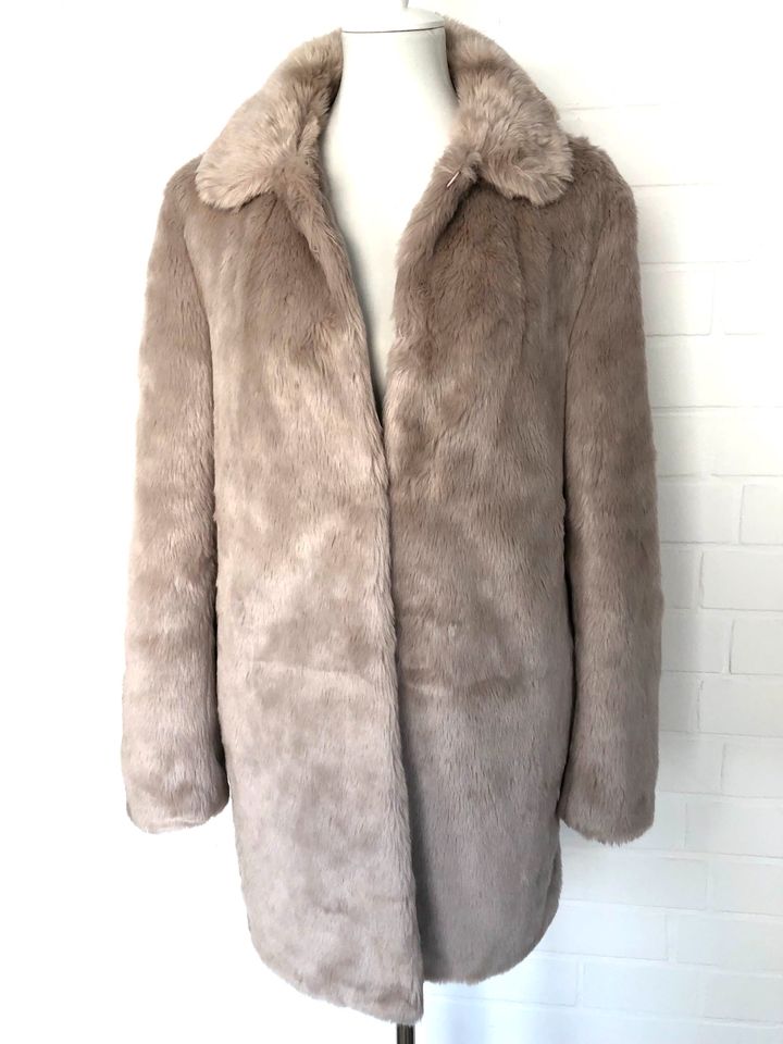 IQ+BERLIN*MANTEL*ÜBERGANG*FELLMANTEL*FAKE FUR*CREME*BEIGE*36*S*XS in Osnabrück