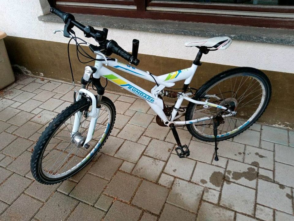 Fahrrad 26 Zoll Zündapp Weiß in Görwihl