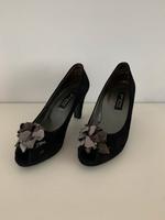 Paul Green 38 Pumps Zamtziege Leder schwarz NEU Nordrhein-Westfalen - Herne Vorschau