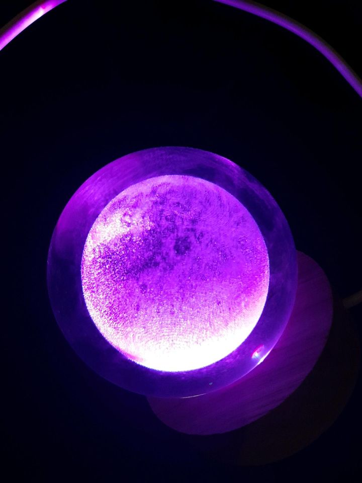 Mini LED Mond Glas Deko Kugel Beleuchtet Farbig USB-Anschluss Top in Wolfsburg