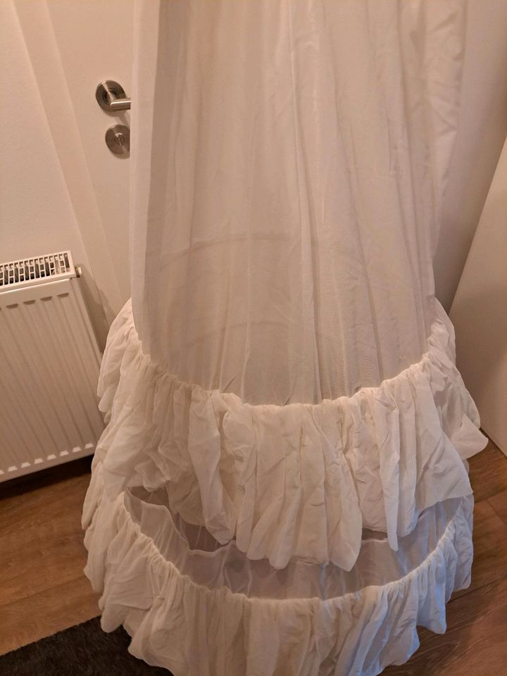 Brautkleid Größe 46/48 in Unterschleißheim