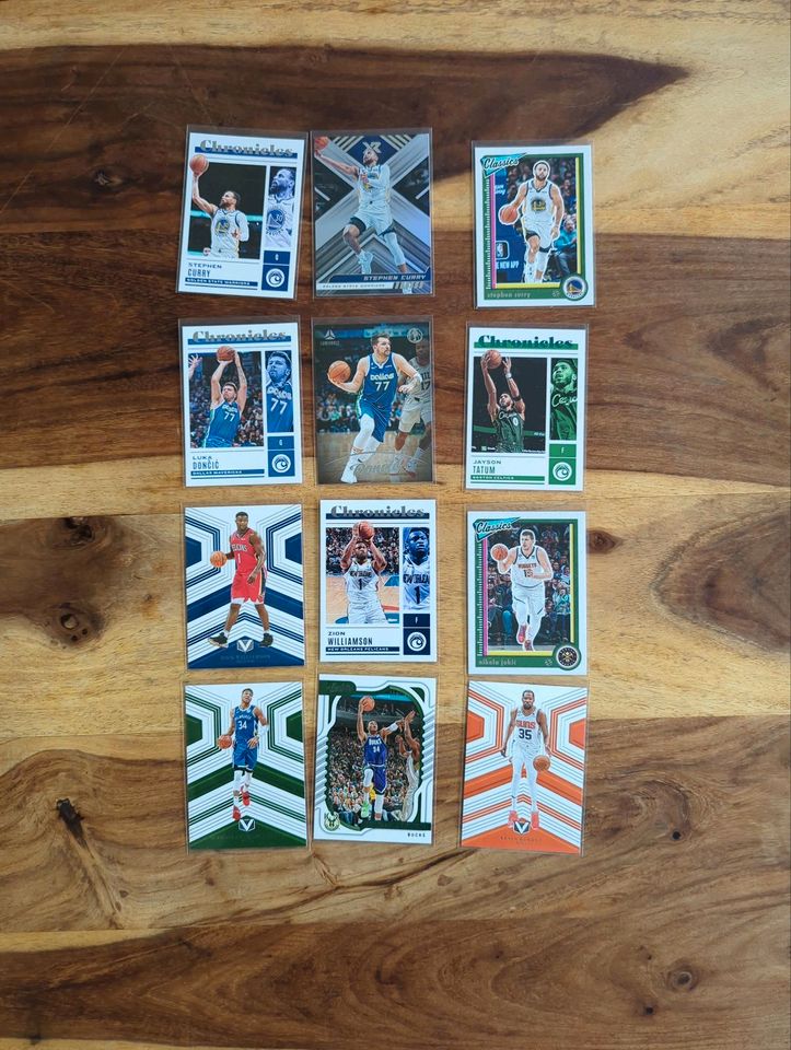 Luka Doncic,Zion Williamson, Stephen Curry NBA TRADING CARDS lot in Donaueschingen