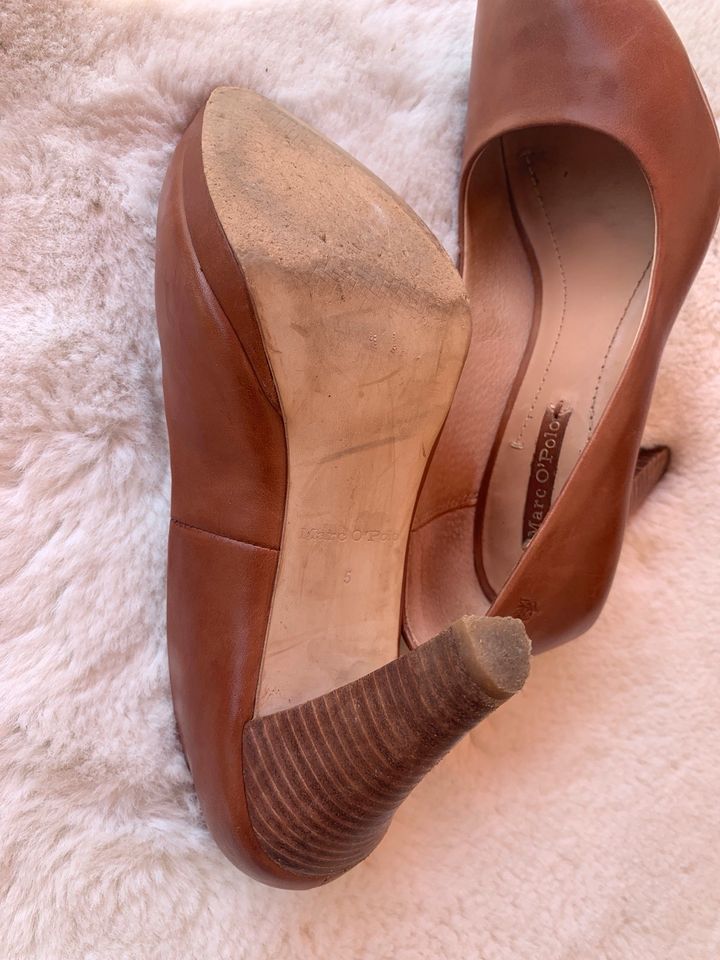 38 Marco Polo Cognac Pumps high heels Gr. 5 in Lohmar