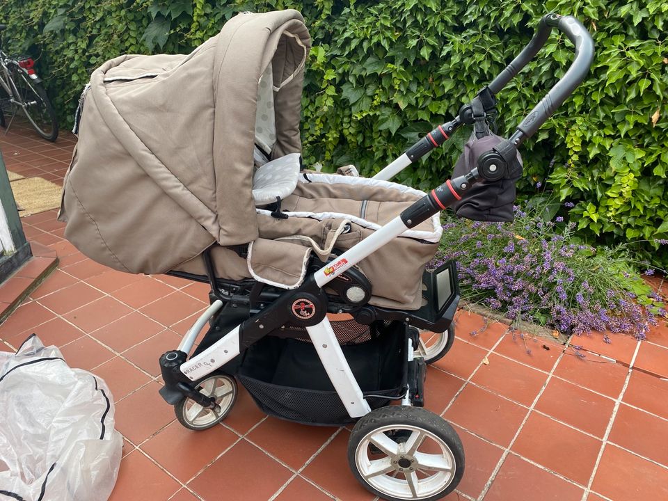 Kinderwagen Hartan Racer, mit softer Babyschale in Köln