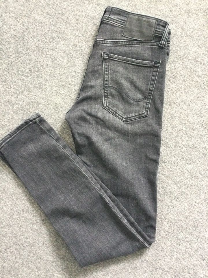 Jack & Jones Jeans, Herren, W28 L32, neuwertig in Ahlen