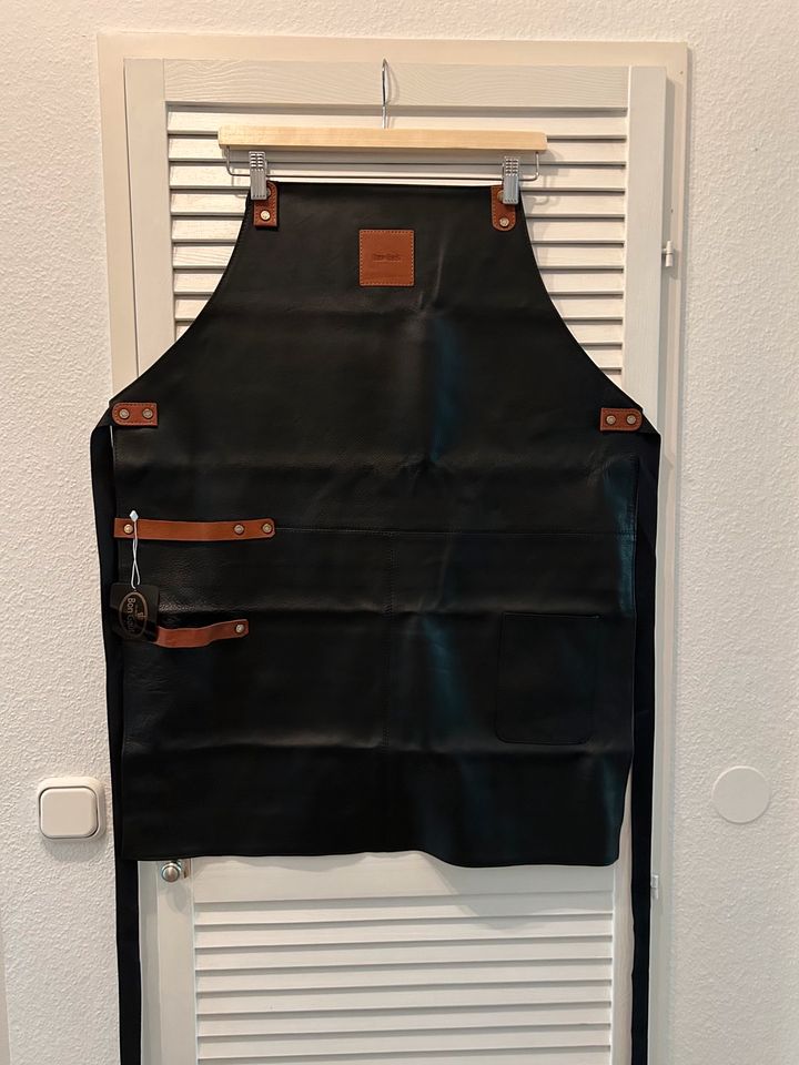 Bon Gout Lederschürze - apron tuscany - schwarz /cognac -79 x 61 in Schenefeld