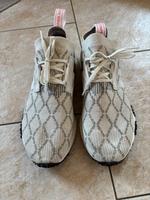 Adidas NMD Turnschuhe Sportschuhe Laufschuhe Gr. 44 Sachsen - Heidenau Vorschau