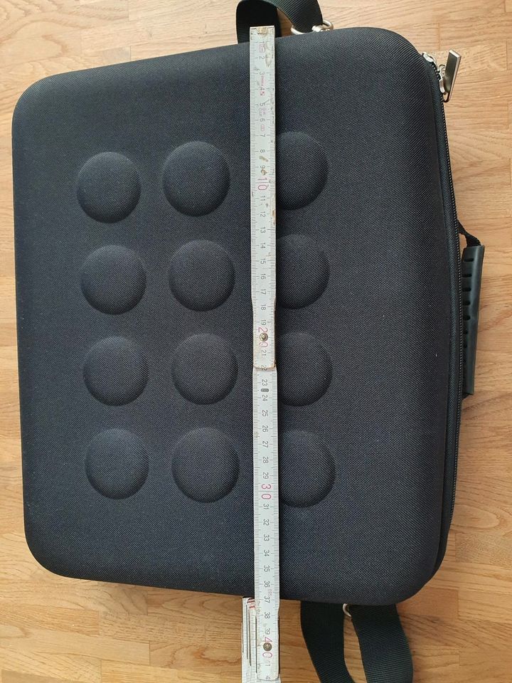 Laptoptasche Notebooktasche Kofferschlaufe schwarz in Aschheim