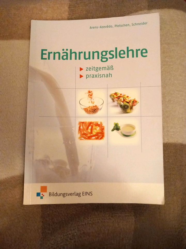 Ernährungslehre zeitgemäß praxisnah Arens-Azevedo pletschen  sch in Erligheim