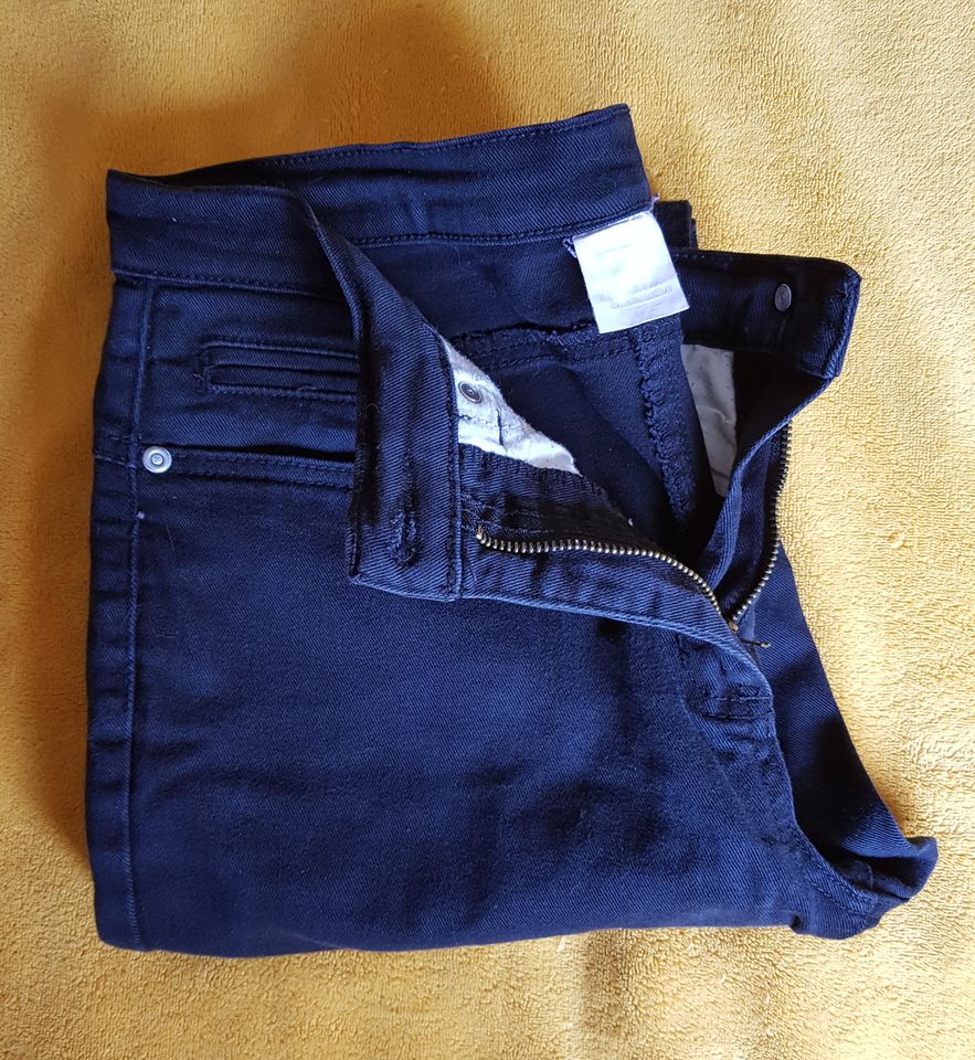 Jeans-Damen in Wiesbaden