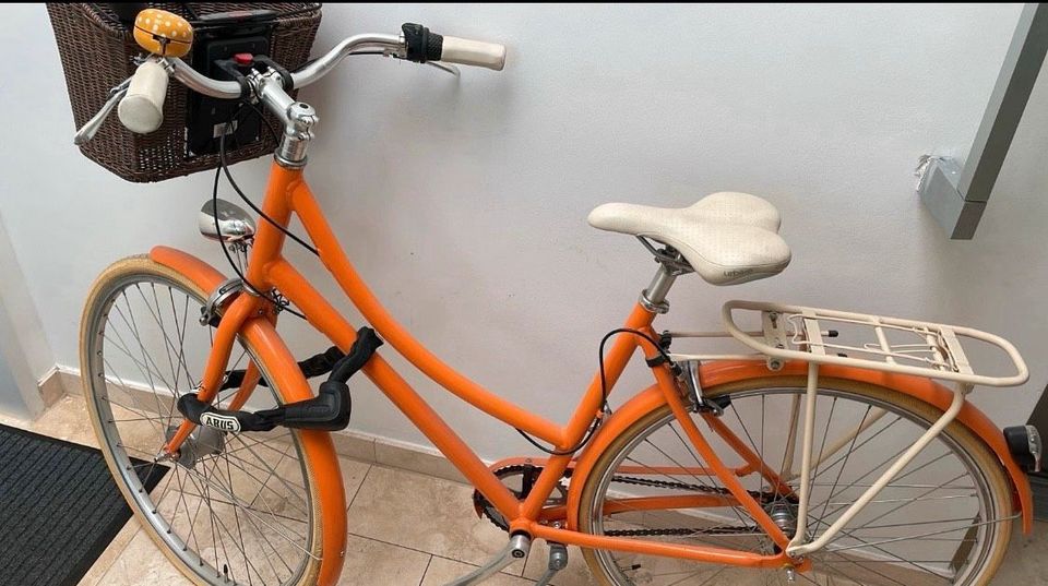 ***NEU Urbike 28“ Damenrad, orange, keine 50km befahren in Berlin