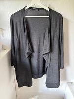 Betty Barclay Weste Strickjacke grau Größe 44/46/48 Niedersachsen - Osnabrück Vorschau
