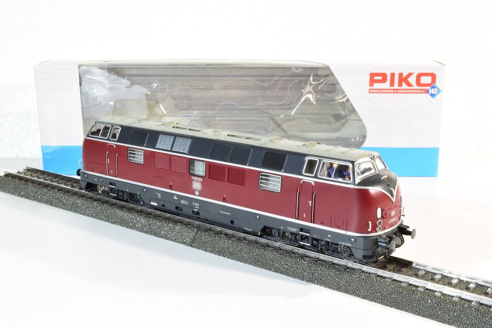 Piko 52601 Diesellok V 200.1 für Märklin H0 digital in Krailling