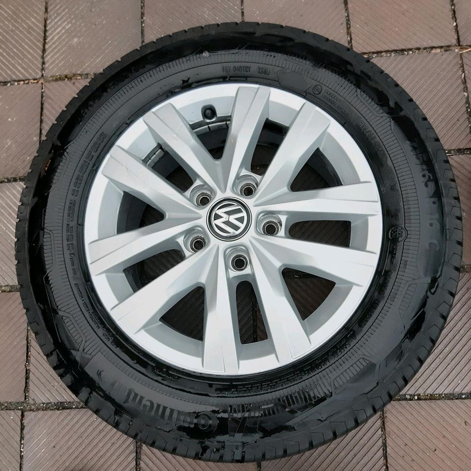 Reifen T5 T6 215/65 R16 in Grabenstätt