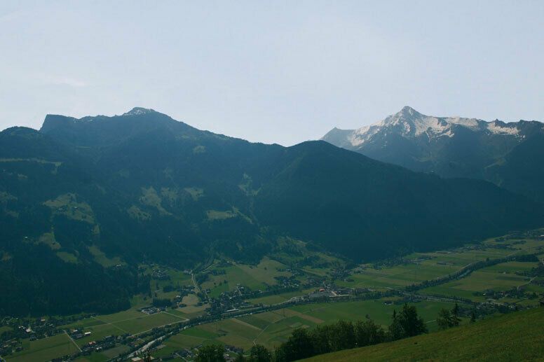 Österreich Hütte im Zillertal für 8-15 Personen; herrliche Lage in Karlsruhe