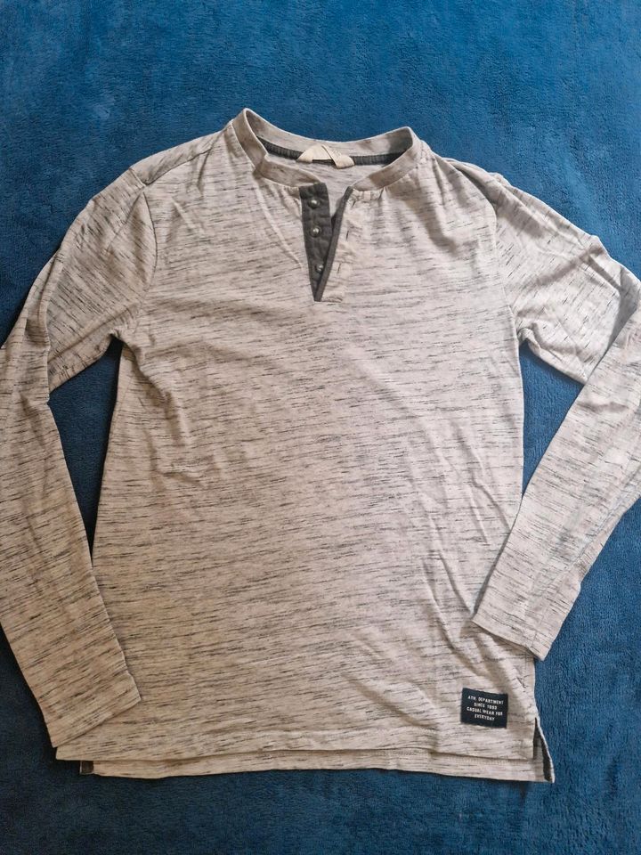 H&M Shirt gr. 158/164 in Hameln