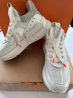 Alexander McQueen Oversized Läufer Weiß Bayern - Heinersreuth Vorschau